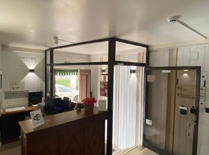 Hotel Cavaleiros De Cristo 2*