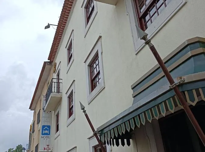 Cavaleiros De Cristo Hotel 2*